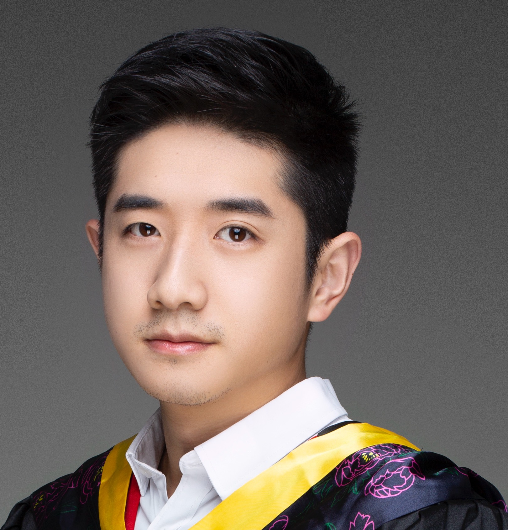 Jiajun Shen (沈佳骏)